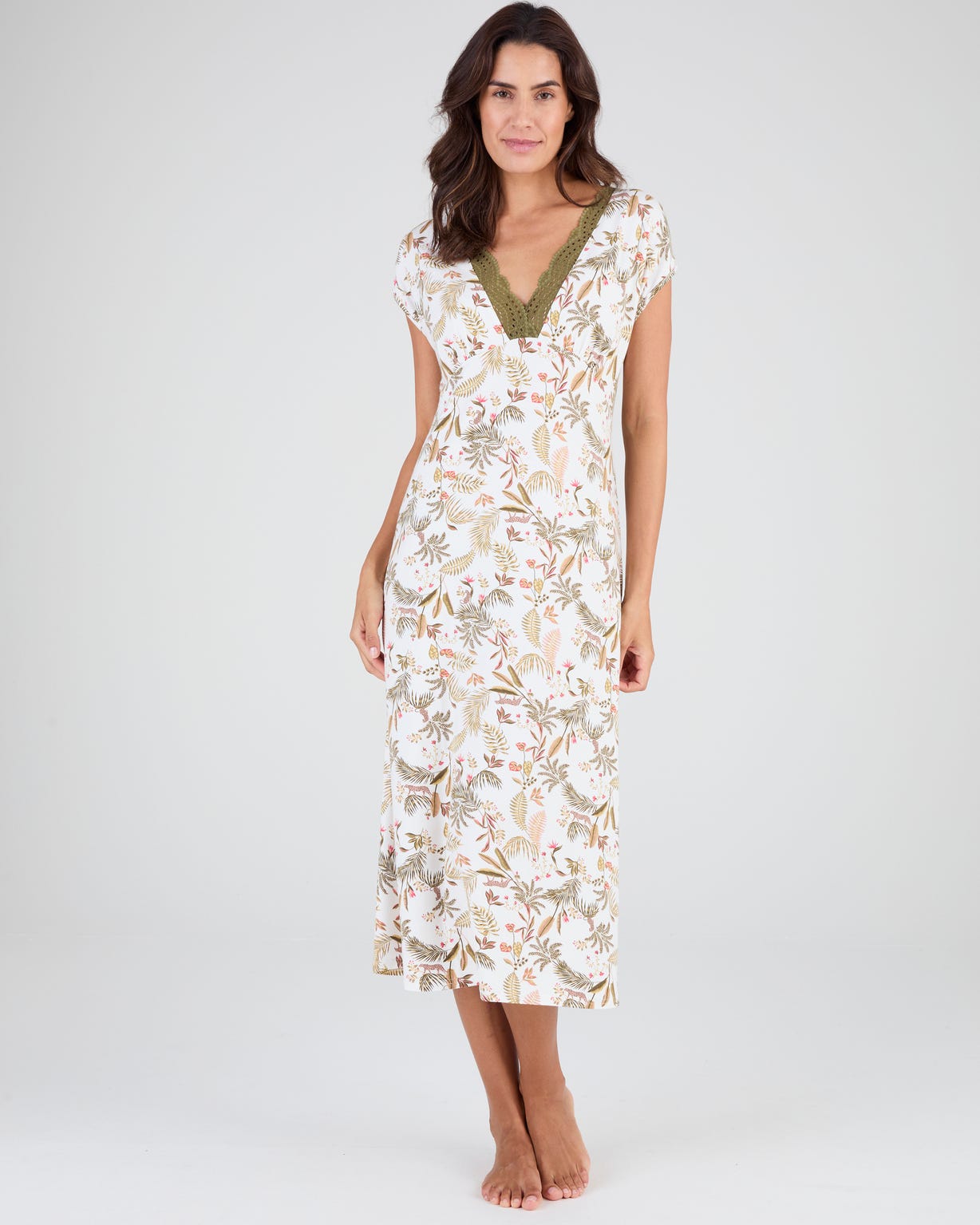 Chemise de nuit col dentelle