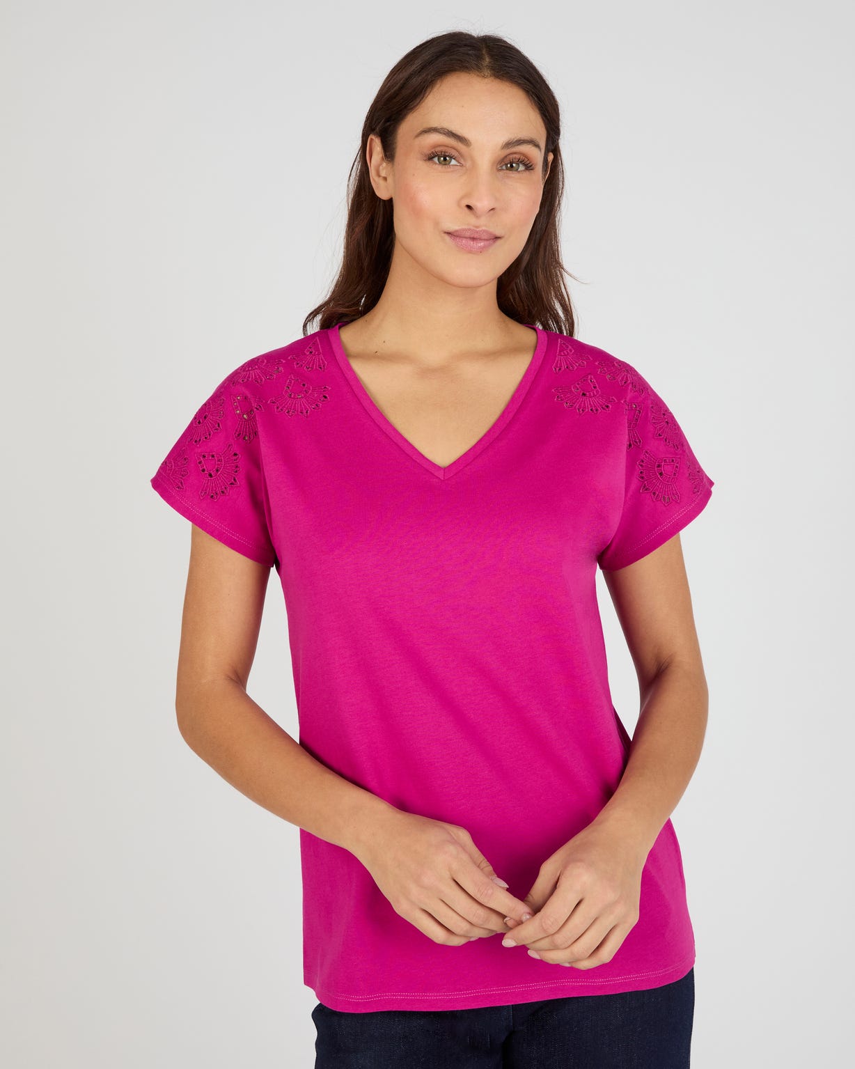 T-shirt broderies ajourées en pur coton