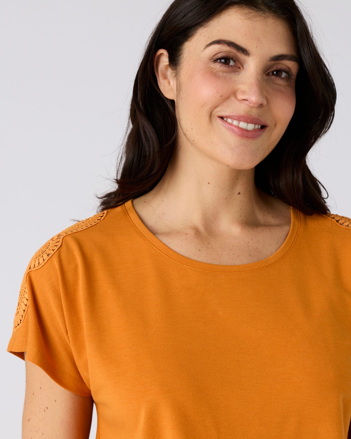 T-shirt Climatyl détail dentelle