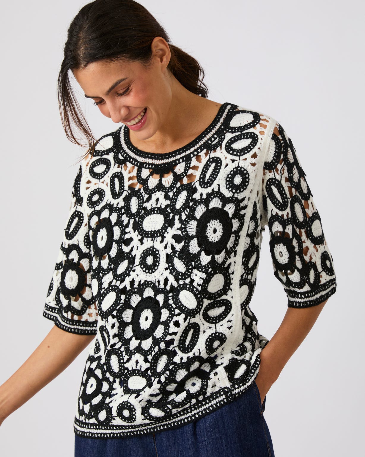 Pull effet crochet bicolore