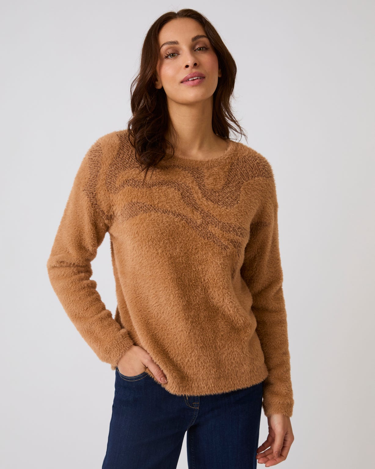 Pull maille poilue à motif stylisé brillant
