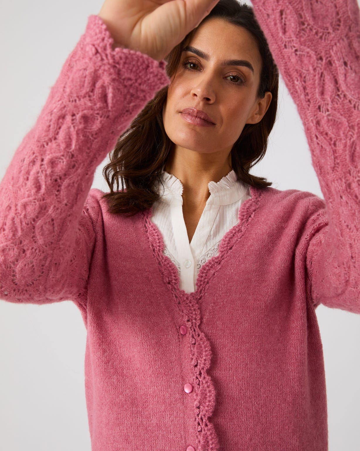 Gilet ajouré, finition effet crochet mélange laine et alpaga