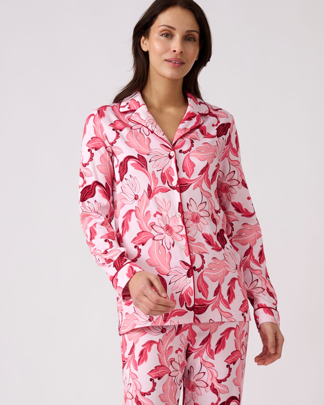 Pyjama boutonné tissu satiné