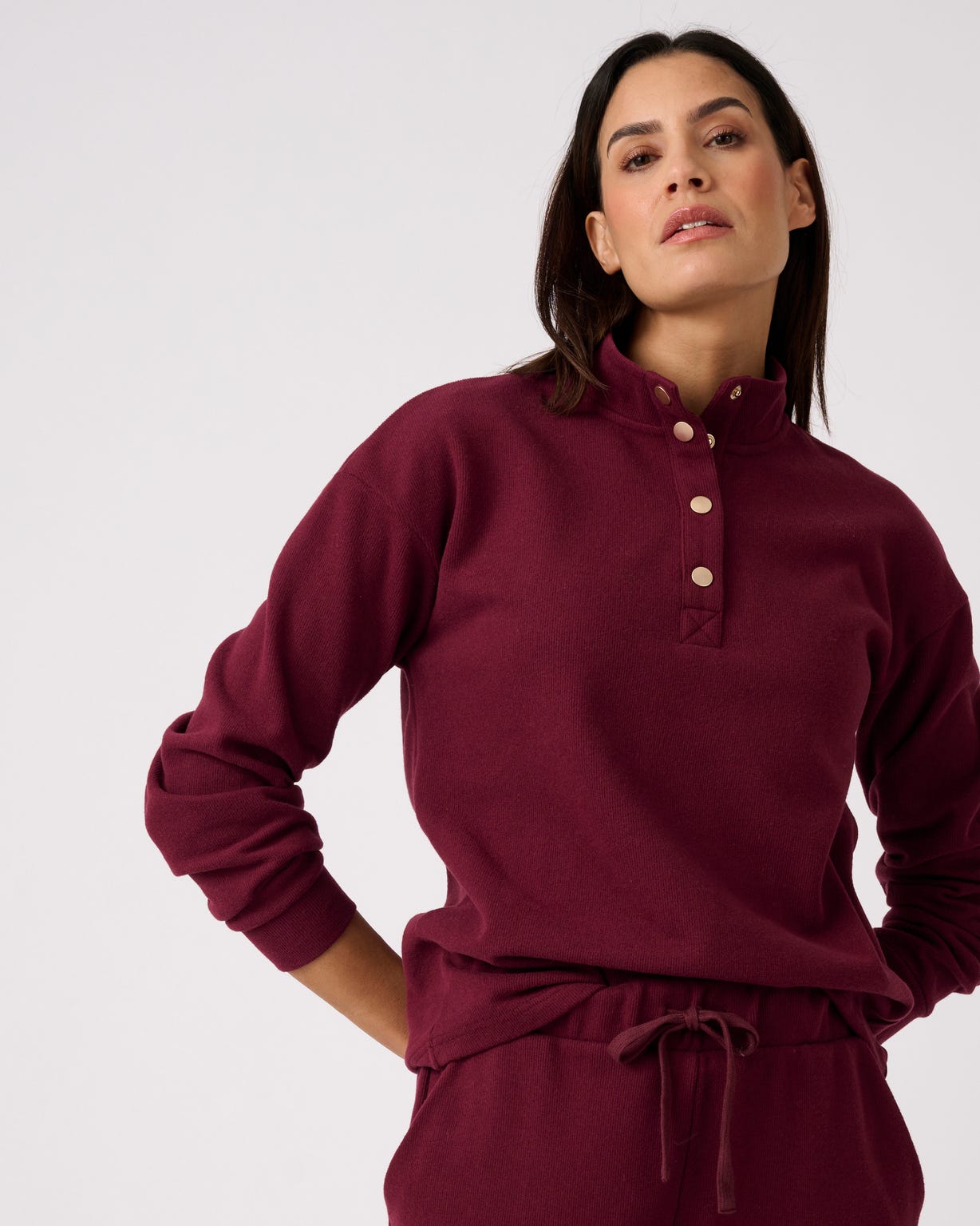 Sweat-shirt col montant pressionné côtes 1x1