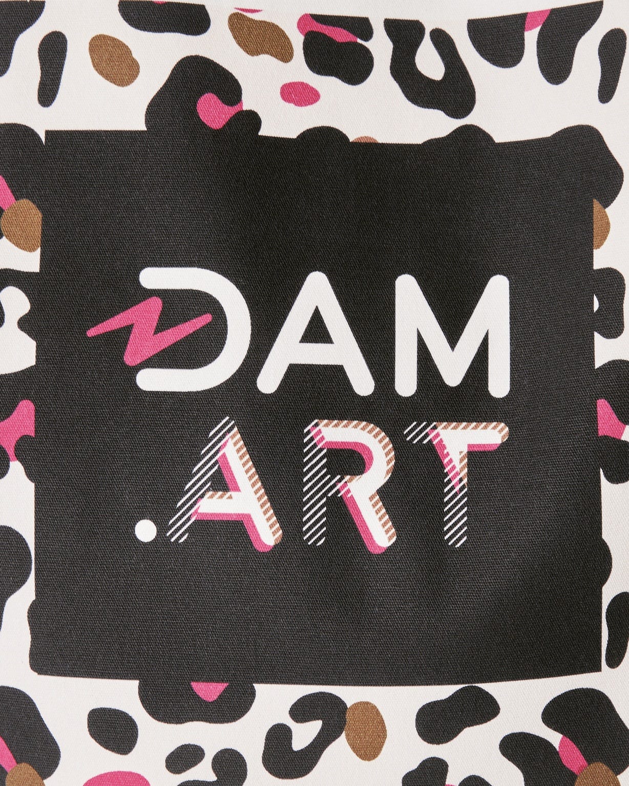 Totebag Dam art