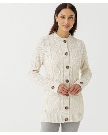 Cardigan à torsades, maille chaude
