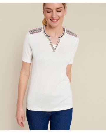 Tee-shirt pur coton col tunisien brodé