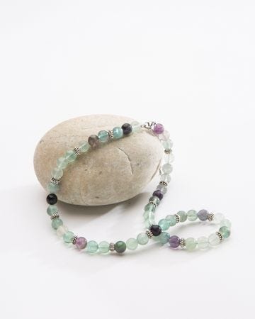 Collier en pierres naturelles