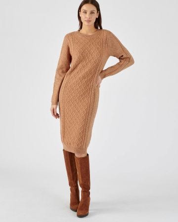 Robe-pull chaude à torsades