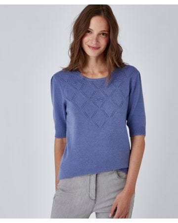 Pull plastron point en relief