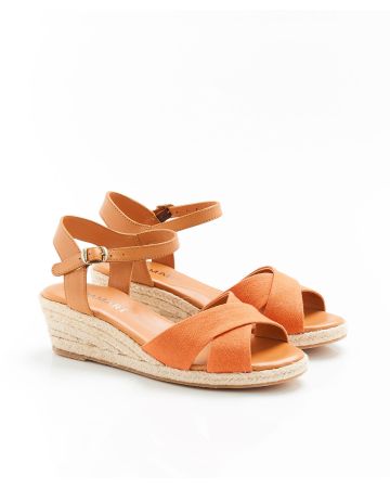 Sandales compensées à brides croisées