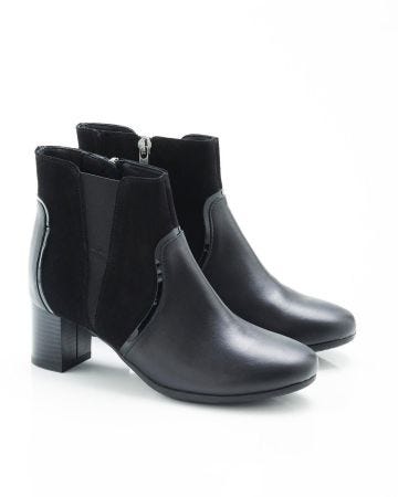 Boots avec jeu de matière