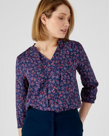 Blouse à smocks et volants