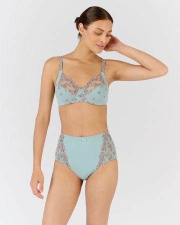 Soutien-gorge armatures brodé BELLA de Damart