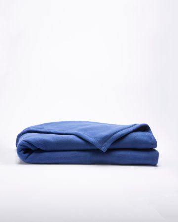 Couverture maille polaire.