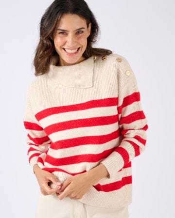 Pull marinière épaule boutonnée.