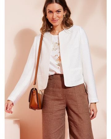 Veste matière reliéfée plissée