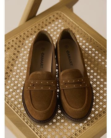 Mocassins Amortyl détails cloutés