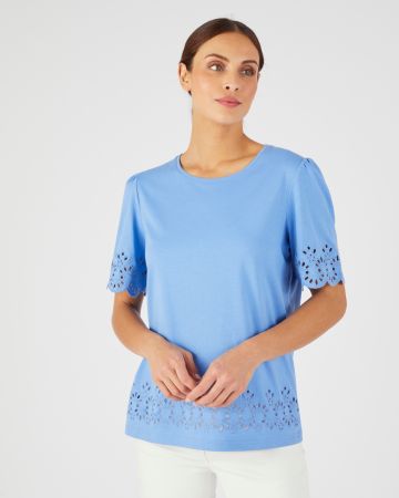 T-shirt brodé ajouré