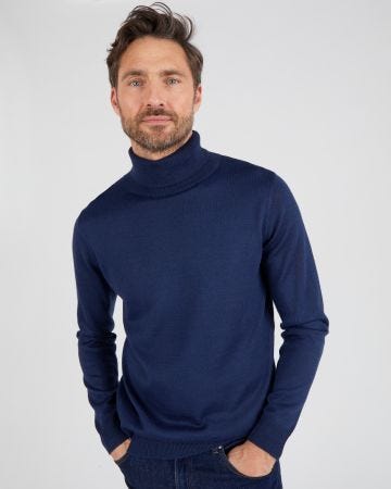 Pull classique col roulé