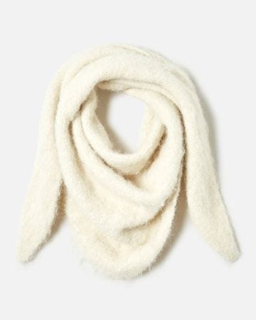 Echarpe triangle tricot poilu doux