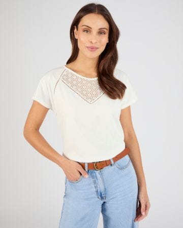 T-shirt détail macramé