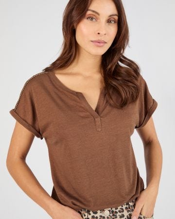 T-shirt mélange lin, détails tressés