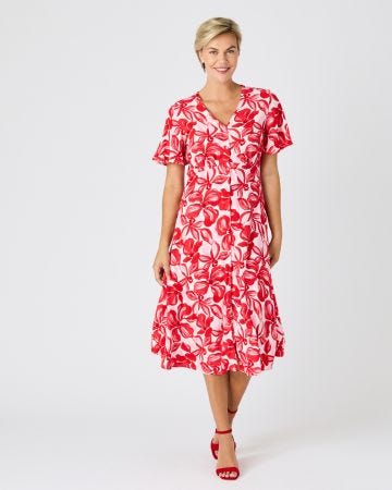 Robe tissu crêpe manches papillon