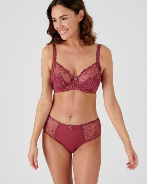 Soutien-gorge armatures brodé BELLA de Damart