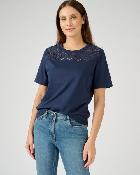 T-shirt broderies ajourées