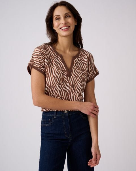 T-shirt encolure tunisienne