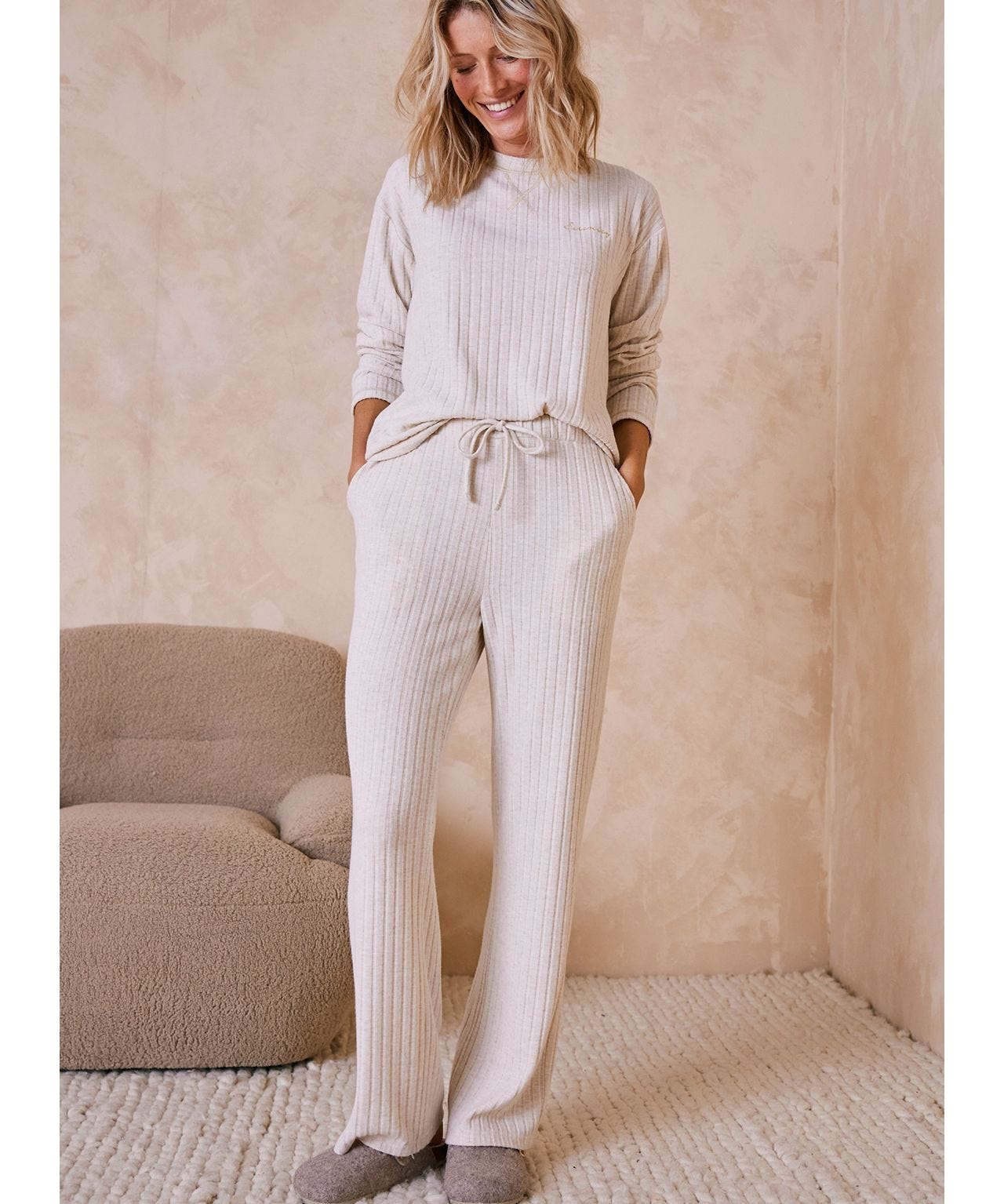 Vêtements de nuit femme Sous-vêtements et nuit femme femme