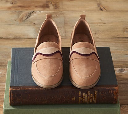 mocassins